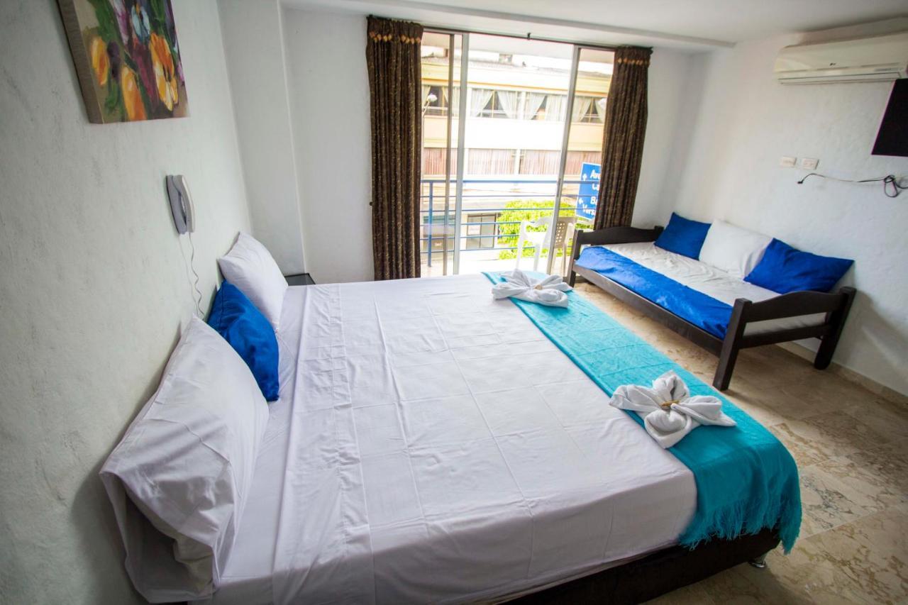 Blue Star Hotel Мелгар Екстериор снимка