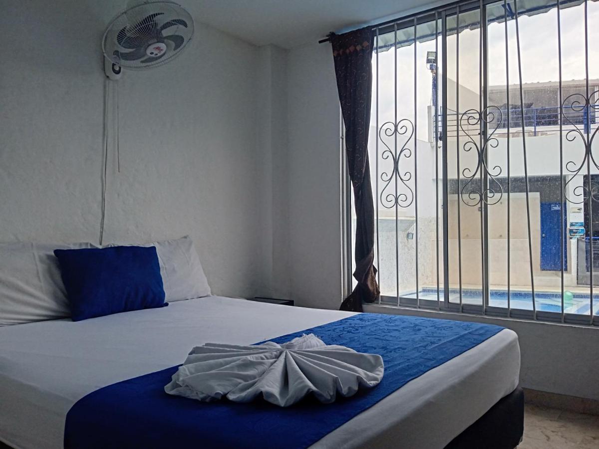 Blue Star Hotel Мелгар Екстериор снимка