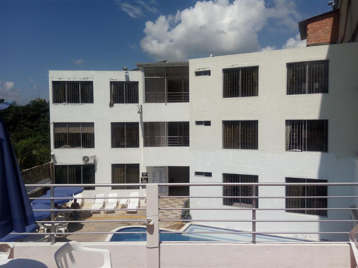 Blue Star Hotel Мелгар Екстериор снимка