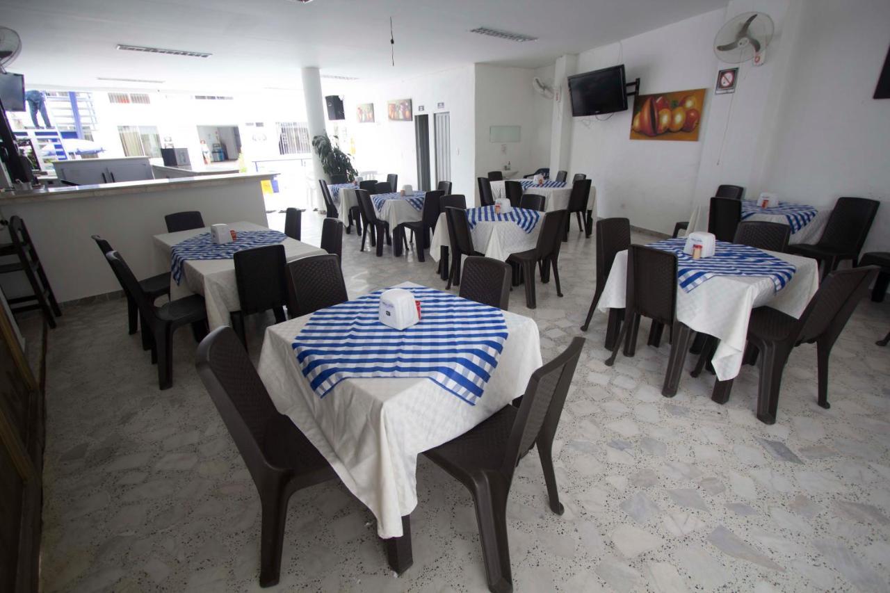 Blue Star Hotel Мелгар Екстериор снимка
